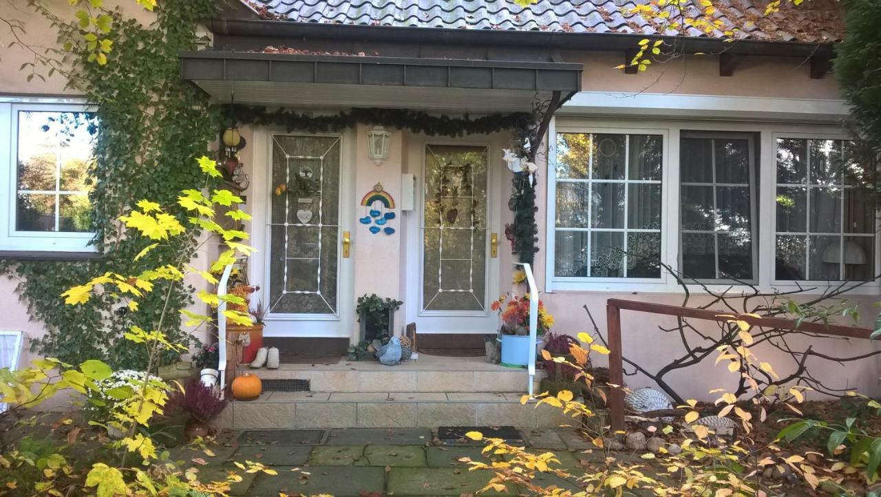 Gemuetl. Ferienwohnung Und Privatzimmer Hamborg Eksteriør billede